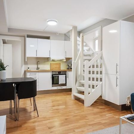 New! Modern City Apt: Central W/ Private Entrence Bergen Luaran gambar